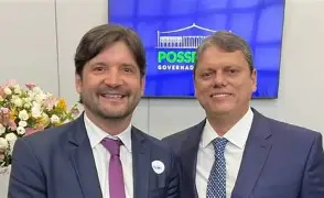 André do Prado reafirma identidade bolsonarista e defende agenda de direita na disputa pelo Senado em São Paulo André do Prado reafirma identidade bolsonarista e defende agenda de direita na disputa pelo Senado em São Paulo