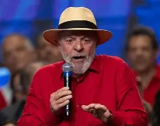 Lula resgata frase de Conceição Tavares e diz que “PT é a minha merda” em discurso no Inpe Lula resgata frase de Conceição Tavares e diz que “PT é a minha merda” em discurso no Inpe
