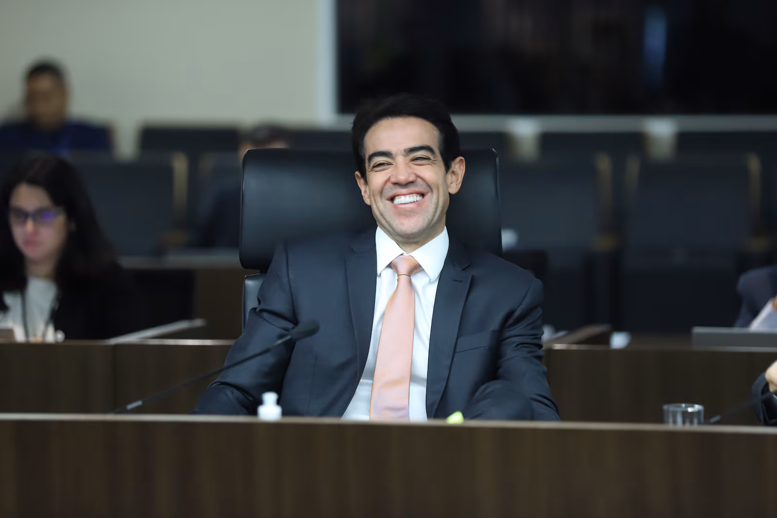 Bruno Dantas deixa o TCU e abre corrida pela vaga; Rodrigo Pacheco desponta como favorito Bruno Dantas deixa o TCU e abre corrida pela vaga; Rodrigo Pacheco desponta como favorito