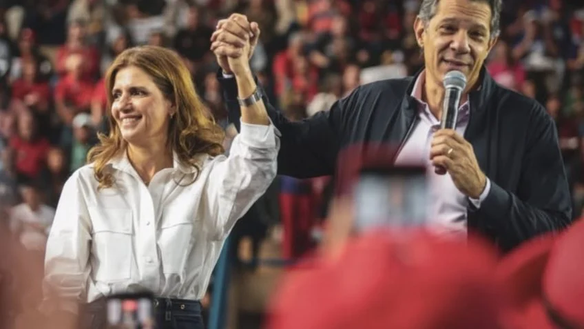 Ana Estela Haddad deixa cargo no Ministério da Saúde para entrar na campanha de Lula em São Paulo Ana Estela Haddad deixa cargo no Ministério da Saúde para entrar na campanha de Lula em São Paulo