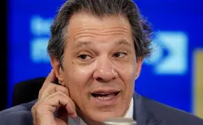 Motorista de Haddad reafirma à polícia relato de abordagem da PM, enquanto governo Tarcísio aponta contradições Motorista de Haddad reafirma à polícia relato de abordagem da PM, enquanto governo Tarcísio aponta contradições