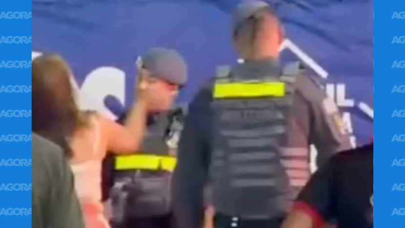 Mulher dá tapa no rosto de policial durante confusão na Festa do Peão de Barretos