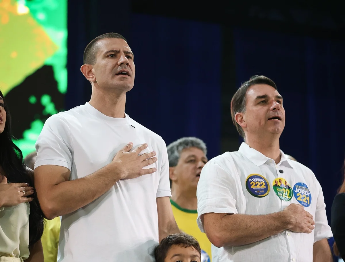 Maracanãzinho lota no lançamento de Douglas Ruas ao Governo do Rio, e milhares ficam do lado de fora