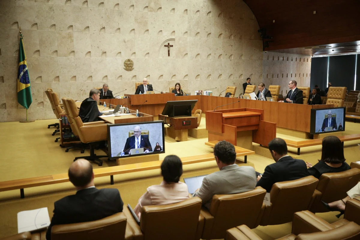 STF completa 14 anos sem julgar ação sobre cartórios da Bahia que já movimentou mais de R$ 3 bilhões STF completa 14 anos sem julgar ação sobre cartórios da Bahia que já movimentou mais de R$ 3 bilhões