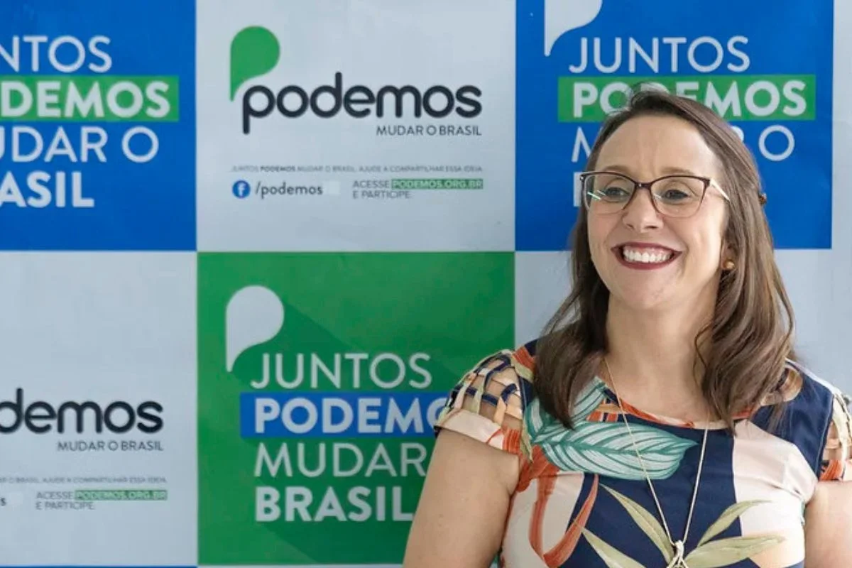 Podemos decide neutralidade e enfraquece estratégia de Flávio Bolsonaro para ampliar alianças na corrida presidencial de 2026