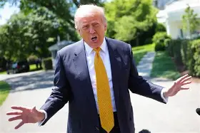 Trump suspende tarifa de 50% contra o Canadá por três dias e sinaliza possível acordo comercial