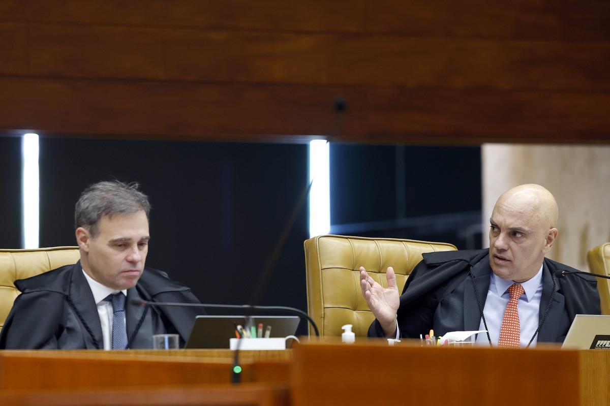 MORAES ACUSA MENDONÇA DE CRIME DE RESPONSABILIDADE E USA RELATÓRIOS DA PF PARA PEDIR INVESTIGAÇÃO CONTRA COLEGA DO STF