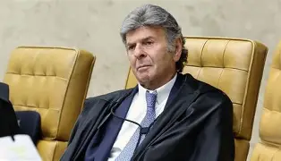 Fux dispara contra a PF: “Nunca se imaginou a Polícia Federal peitar um ministro do STF” Fux dispara contra a PF: “Nunca se imaginou a Polícia Federal peitar um ministro do STF”