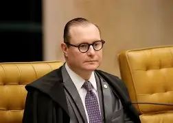 Zanin nega liminar para obrigar Senado a instalar CPI do Banco Master