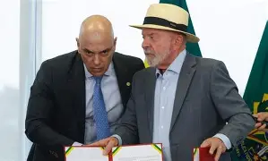Lula tenta se afastar de Moraes em meio à crise no Supremo Lula tenta se afastar de Moraes em meio à crise no Supremo