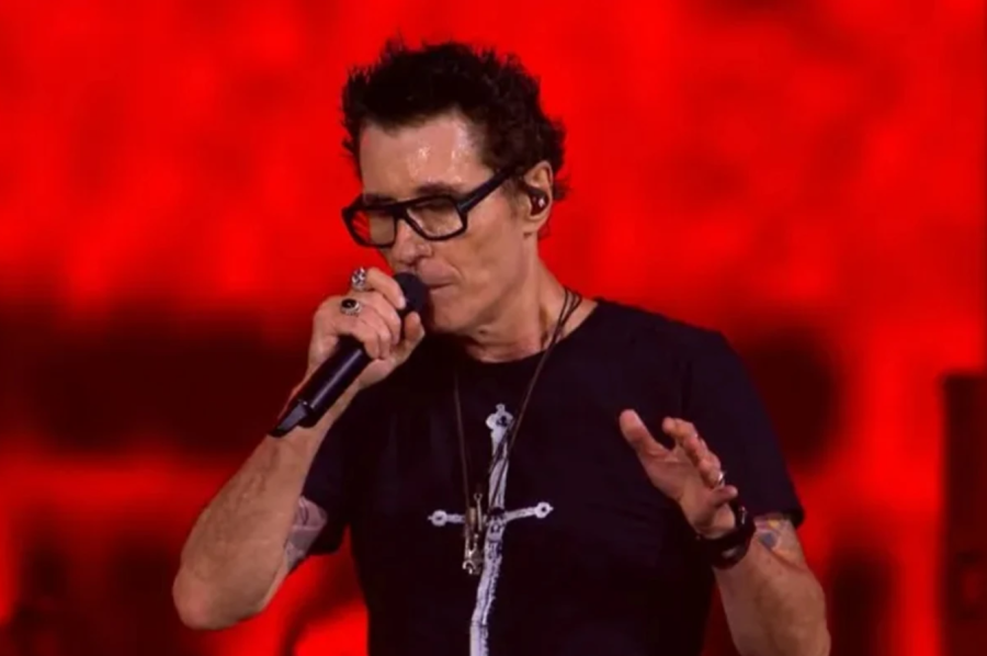 Dinho Ouro Preto leva caso Vorcaro ao Rock in Rio e cobra explicações do STF: “Nos devem explicações” Dinho Ouro Preto leva caso Vorcaro ao Rock in Rio e cobra explicações do STF: “Nos devem explicações”
