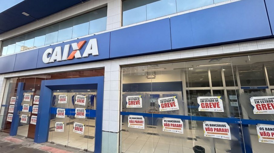 Greve dos bancários paralisa Caixa e atinge Banco do Brasil em vários estados