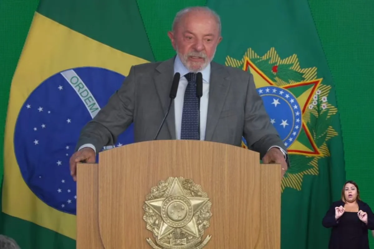 A campanha mudou de estratégia: Lula escolheu falar à televisão A campanha mudou de estratégia: Lula escolheu falar à televisão