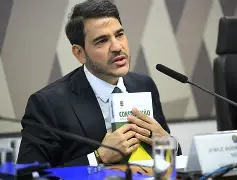 AGU classifica pedido da PF contra Mendonça como “intervenção processual” sem precedente