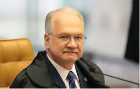 Fachin adia julgamento sobre posts de Nossa Senhora e evita novo embate no STF