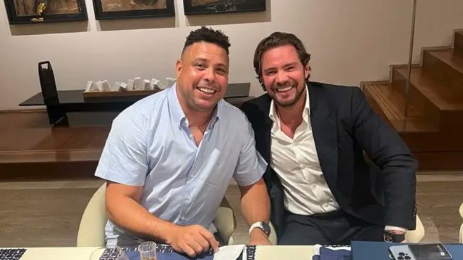 Ronaldo Fenômeno recorreu a Daniel Vorcaro para conseguir empréstimo de R$ 25 milhões ao Cruzeiro
