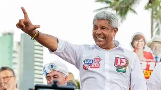 Jerônimo Rodrigues é reeleito na Bahia no 1º turno e derrota ACM Neto