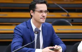 PT PREPARA NOVA OFENSIVA JUDICIAL CONTRA DELTAN DALLAGNOL E AMPLIA DISPUTA PELO MANDATO CONQUISTADO NAS URNAS PT PREPARA NOVA OFENSIVA JUDICIAL CONTRA DELTAN DALLAGNOL E AMPLIA DISPUTA PELO MANDATO CONQUISTADO NAS URNAS