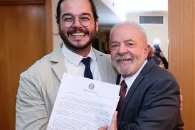 Túlio Gadêlha fica fora do Senado em Pernambuco após campanha ligada a Lula; Fátima Bernardes consola namorado: “Você fez uma campanha linda” Túlio Gadêlha fica fora do Senado em Pernambuco após campanha ligada a Lula; Fátima Bernardes consola namorado: “Você fez uma campanha linda”