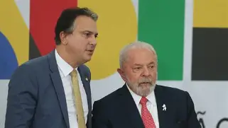 PT recua na redução da maioridade penal após tentar disputar discurso da segurança; desistência de Camilo Santana expõe divisão interna e levanta questionamentos sobre estratégia eleitoral de Lula