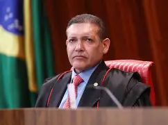 NUNES MARQUES DÁ 24 HORAS À META PARA INVESTIGAR O “EXÉRCITO DO LULA” E LEVANTA SUSPEITAS SOBRE A MILITÂNCIA DIGITAL PETISTA