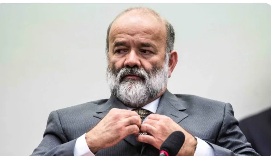 João Vaccari Neto se muda para a Itália em meio a acusações de suposto pedido de R$ 1 bilhão ligado ao Banco Master