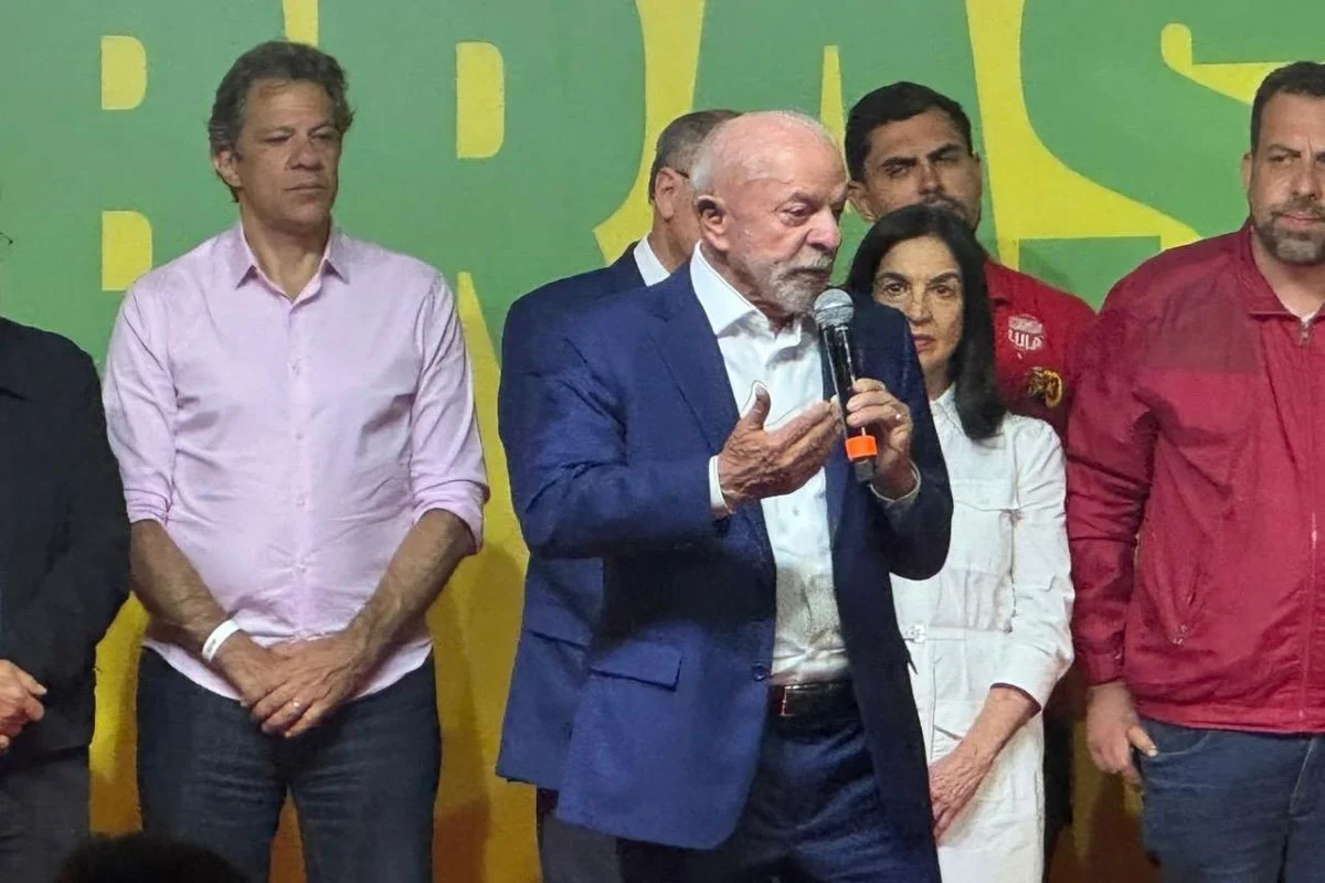 Lula diz que “quem perdeu foi o povo de SP” após derrota de Haddad para Tarcísio