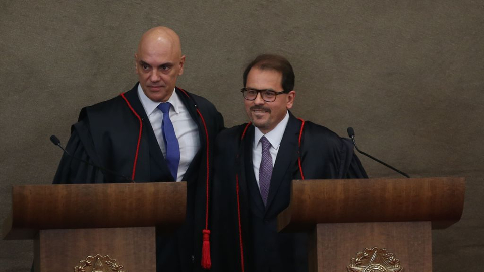 Amizade de décadas com Alexandre de Moraes e indicação de Lula colocam ministro que suspendeu campanha de Deltan no centro da controvérsia Amizade de décadas com Alexandre de Moraes e indicação de Lula colocam ministro que suspendeu campanha de Deltan no centro da controvérsia