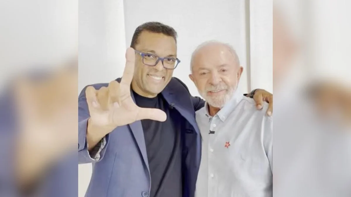 Otoni de Paula troca Bolsonaro por Lula e recebe resposta das urnas: fica fora da Câmara Otoni de Paula troca Bolsonaro por Lula e recebe resposta das urnas: fica fora da Câmara