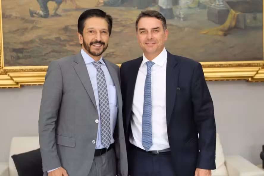 Ricardo Nunes reúne prefeitos da Grande São Paulo para ampliar apoio a Flávio Bolsonaro no segundo turno